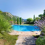 Jose Tremosine